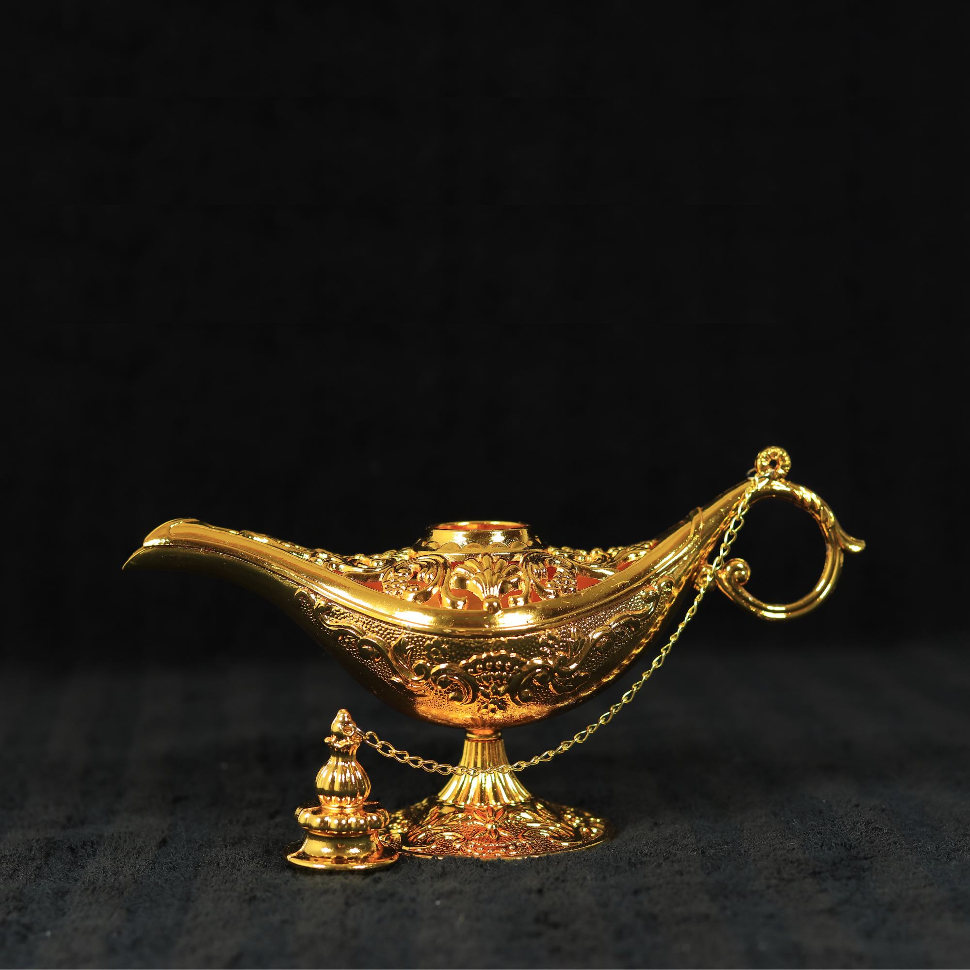 Aladdin Dekolampe